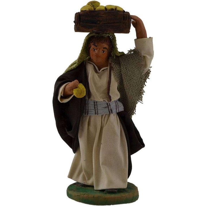Shepherd with fruit box on his head 10 cm
