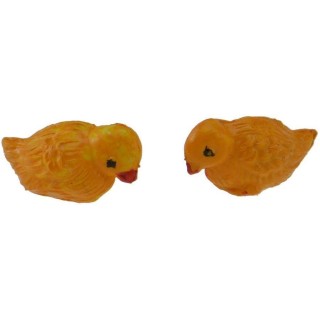 Conjunto de 2 pollitos de 1,5x0,8 cm de altura.