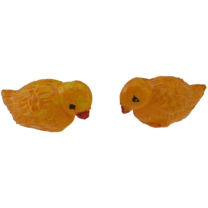 Conjunto de 2 pollitos de 1,5x0,8 cm de altura.