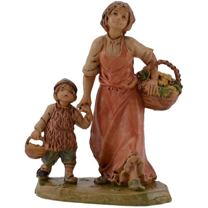 Mom with baby by hand 10 cm lux