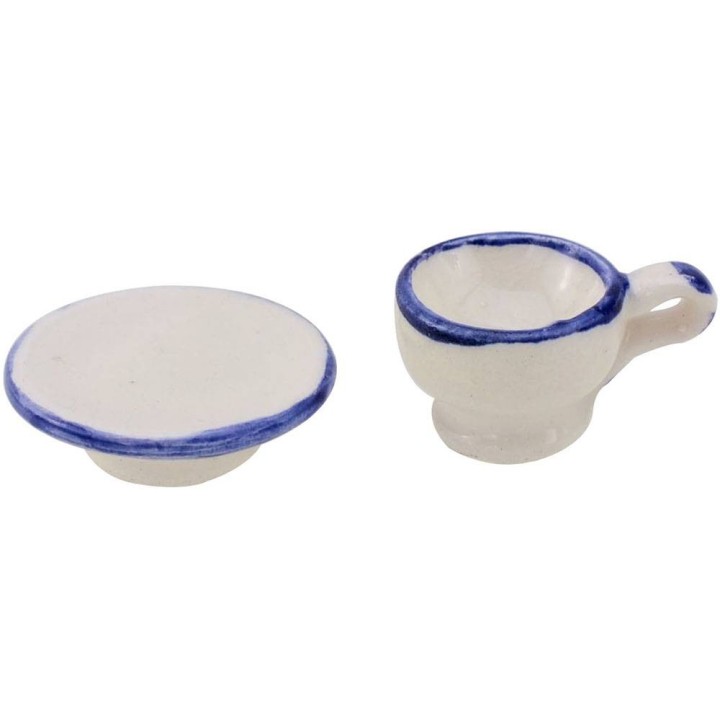 Juego de taza y plato de porcelana