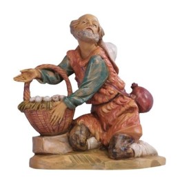 Pastor kneels with basket series 6.5 cm Fontanini