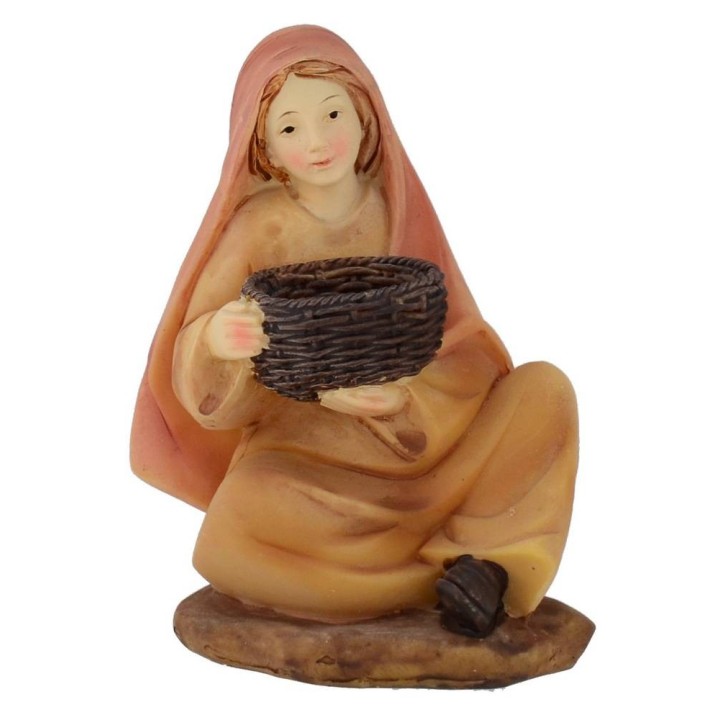 Woman sitting with hamlet in resin series 15 cm