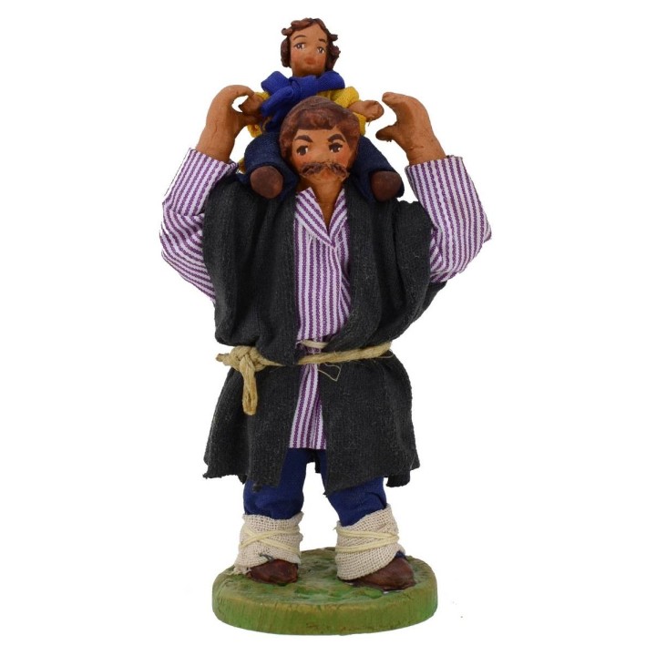 Hombre con niño sobre los hombros 10 cm
