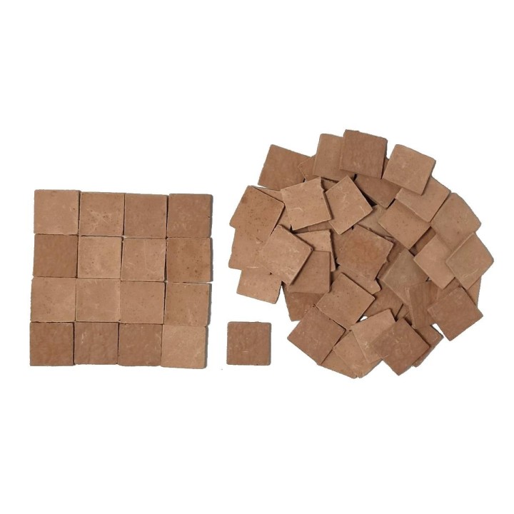 Pavimento quadrato mm 14x14 in cotto disponibile in:
