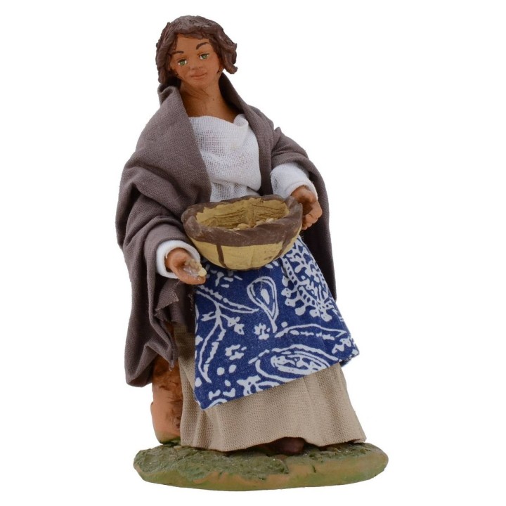 Woman sitting with basket series 15 -16 cm