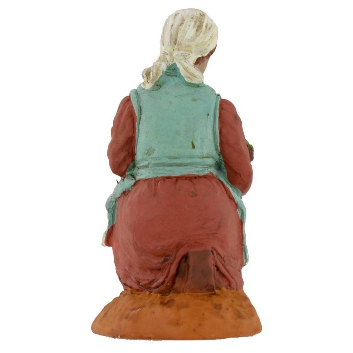 Kneeling woman with basket series 10 cm Oliver