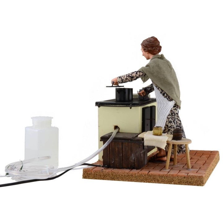 Donna 30 cm in cucina con movimento e effetto fumo