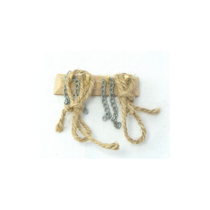 Perchero con cuerdas y cadenas - M69