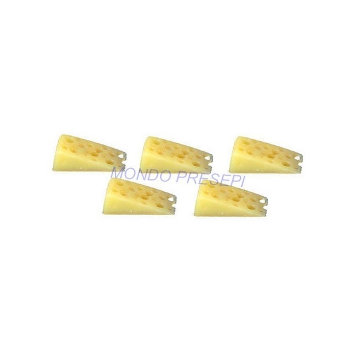 Coloca 5 rebanadas de queso