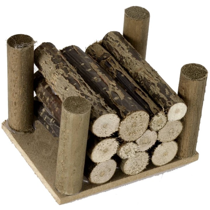 Stacked wood 6.2x5x4.3 cm h.
