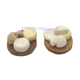 Set of 2 cutting boards with assorted cheeses - D407