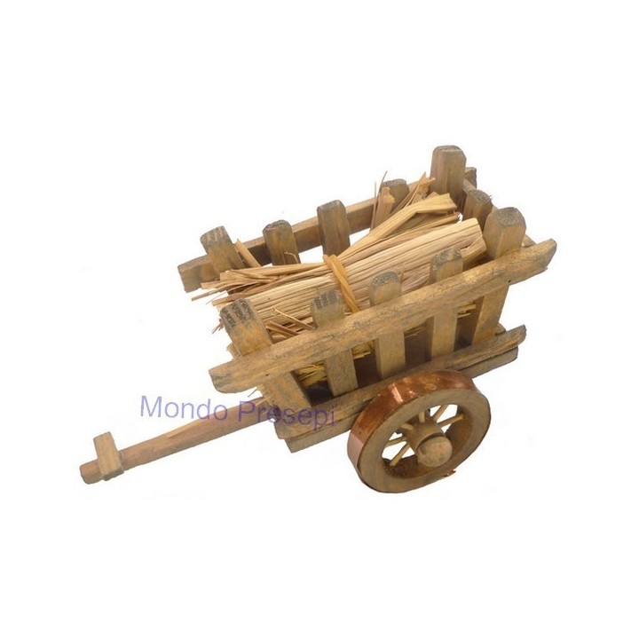 Carro in legno con fascina di paglia
