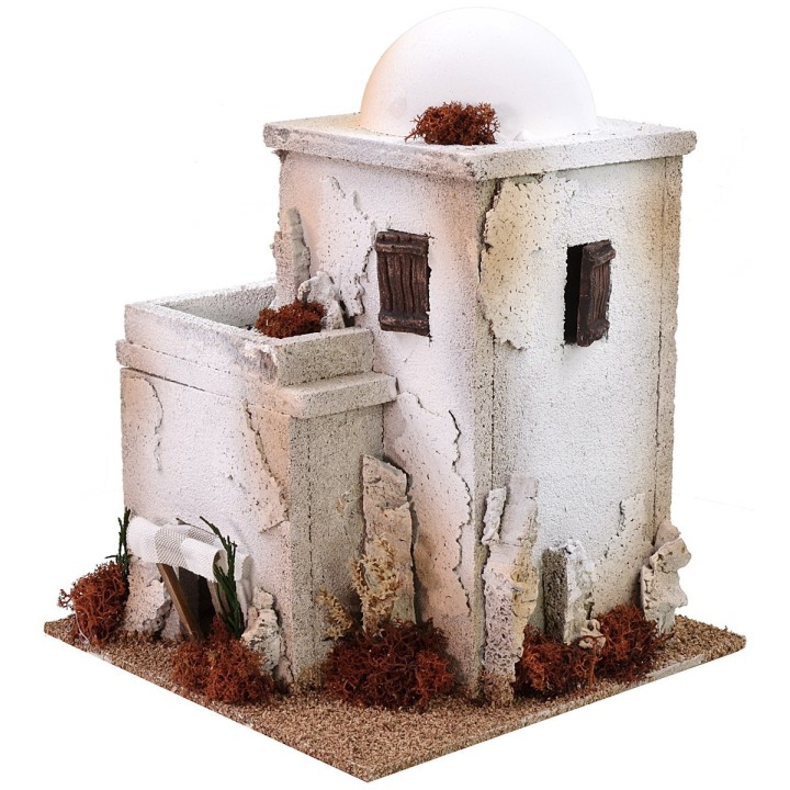 Casa árabe con cúpula de 22x22x28 cm de altura.