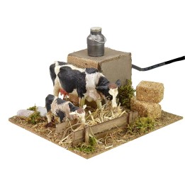 Vacas en movimiento en el comedero cm 15x15,5x10 h