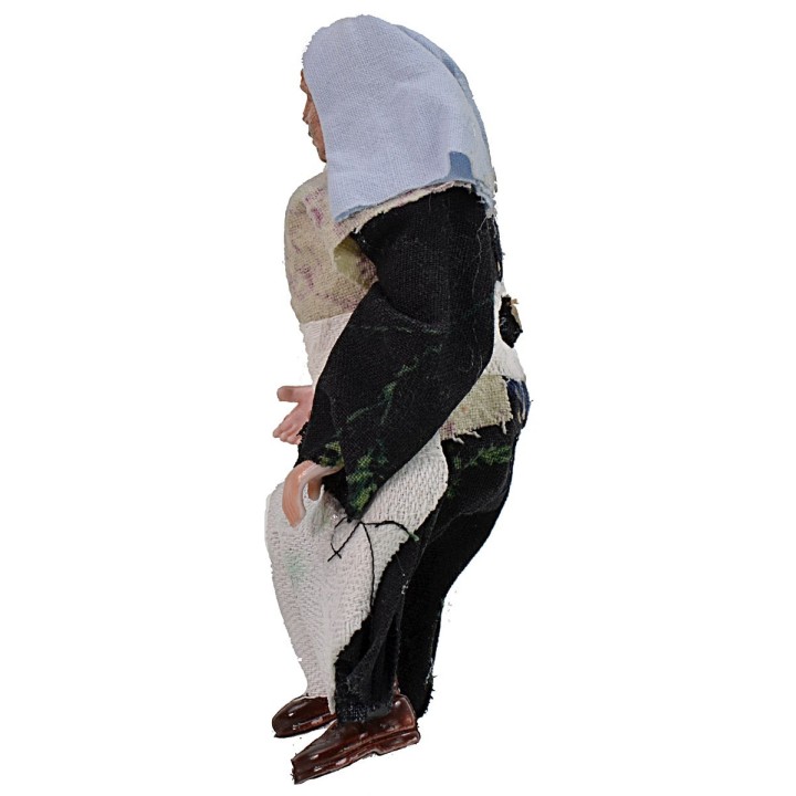 Mujer sentada serie 12 cm