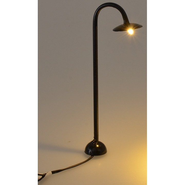 Street lamp with 3V warm light led h.13,5 cm