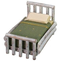 Single white bed cm 7,5x11x7 h