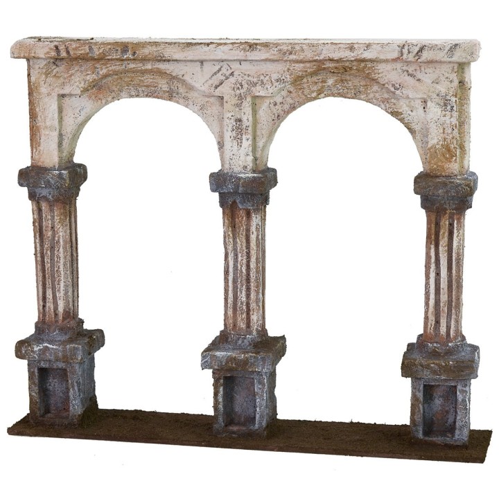 Fachada con columnas cm 27x5x22,5 h