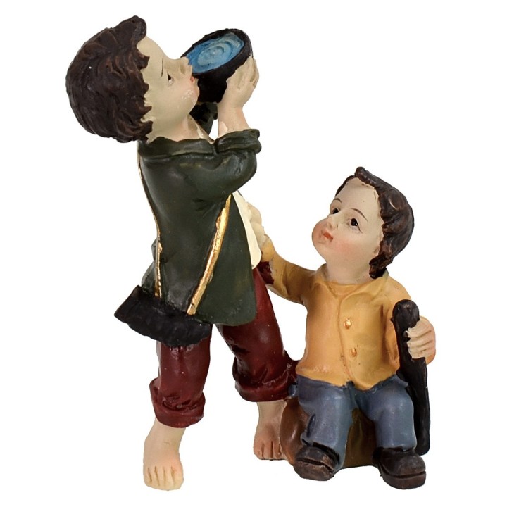 Niños que juegan serie 11-12 cm