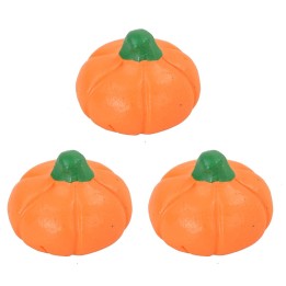 Set of three resin pumpkins 2.5 cm