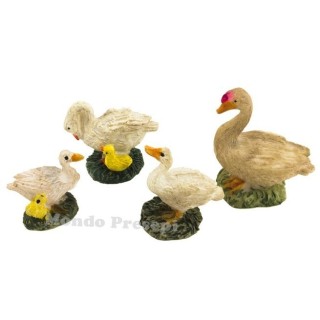 Set of 4 resin geese