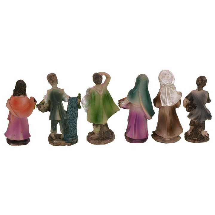 Set of 24 resin figurines 6.5-7 cm