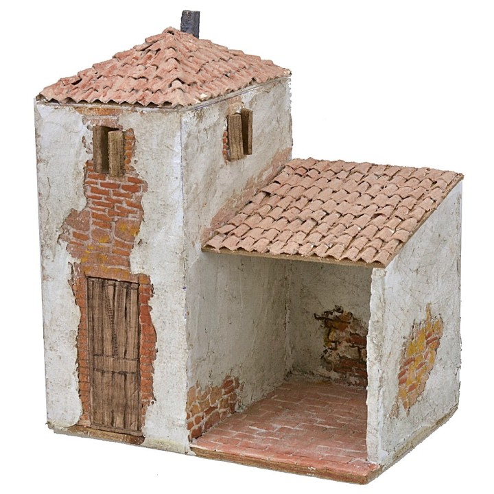 Casa enlucida con pórtico de 24x16x29,5 cm h