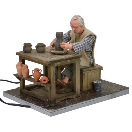 Seated potter double movement series 30 cm