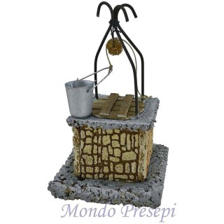 Well square wooden and metal