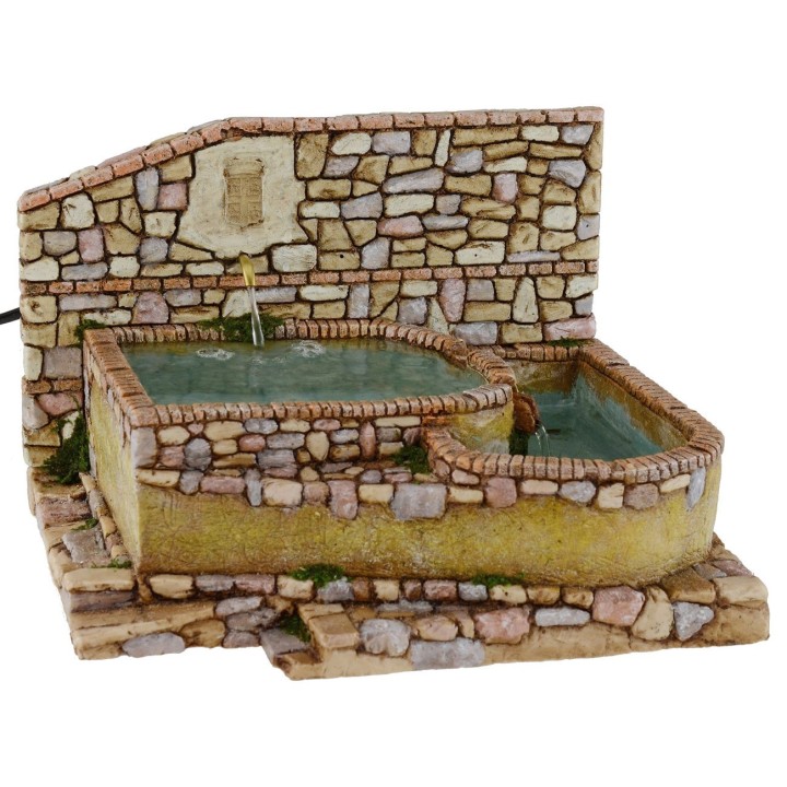 Fountain functioning from square with coat of arms cm 23x25x15