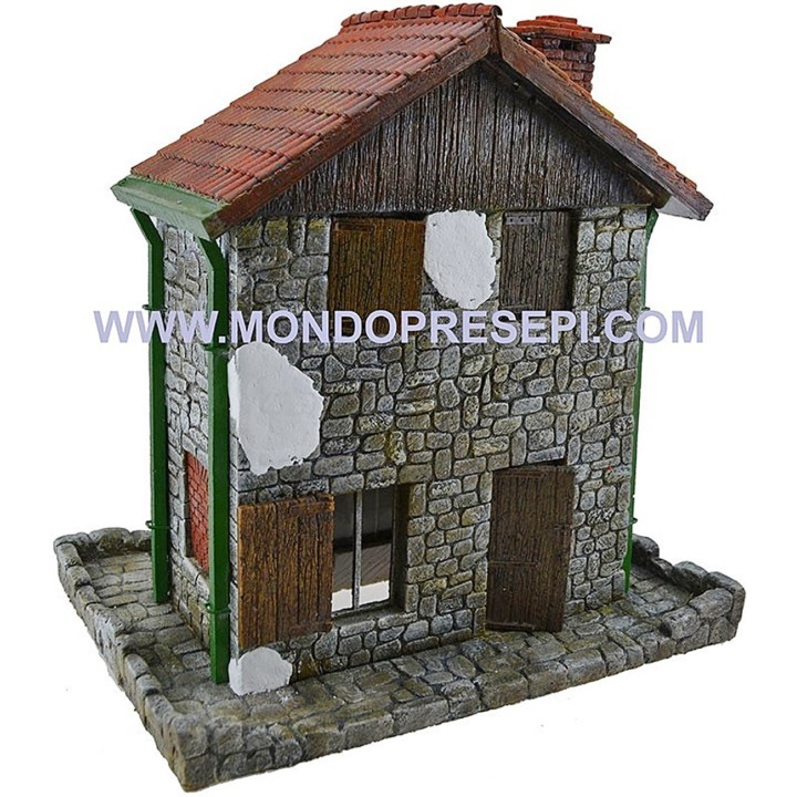 Casa deluxe in resina cm 28x21x30