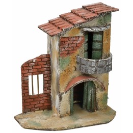 Casa de dos pisos con balcón 24x14x26h