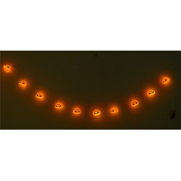 Catena 10 zucche con luci a batterie per Halloween