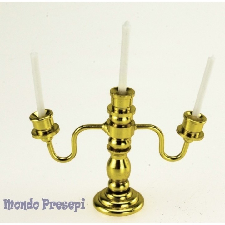 Candelabro de metal