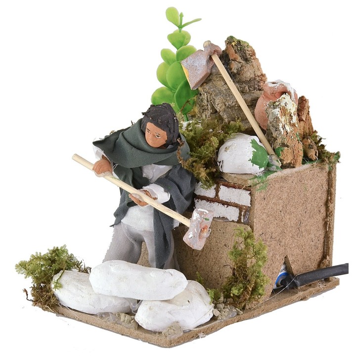 Moving stone crusher for 10 cm nativity scene
