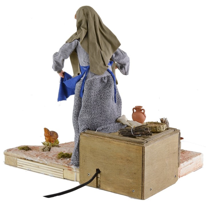 Campesina lux con gallinas en movimiento 30 cm