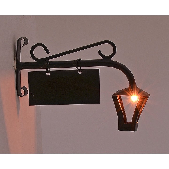 Linterna 12 v con letrero