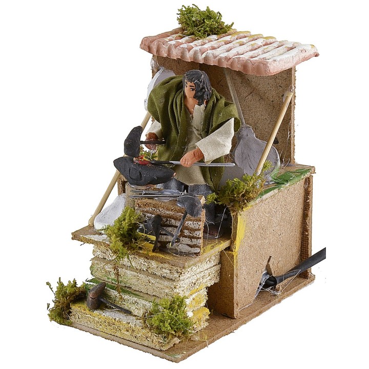 Fabbro con incudine 10 cm in movimento