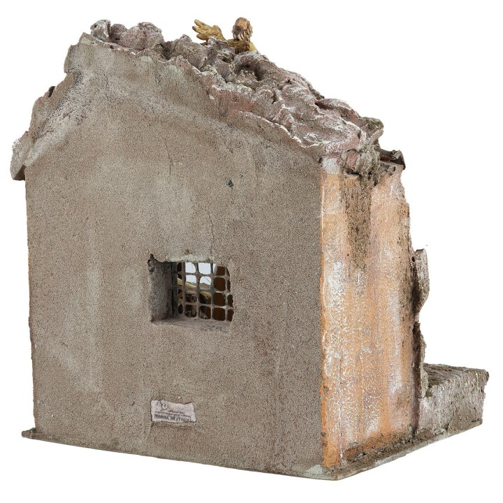Hut with 10 cm series statues