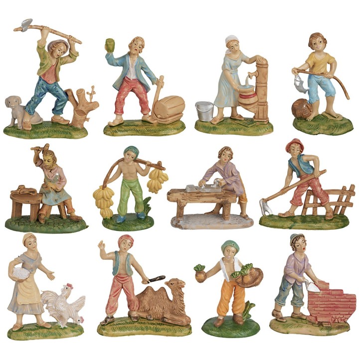 Set 12 pastores de PVC 8 cm