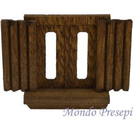 Ventana con hojas en las medidas: