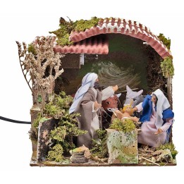 Cabaña con Natividad en movimiento y luz 23x18x29 h
