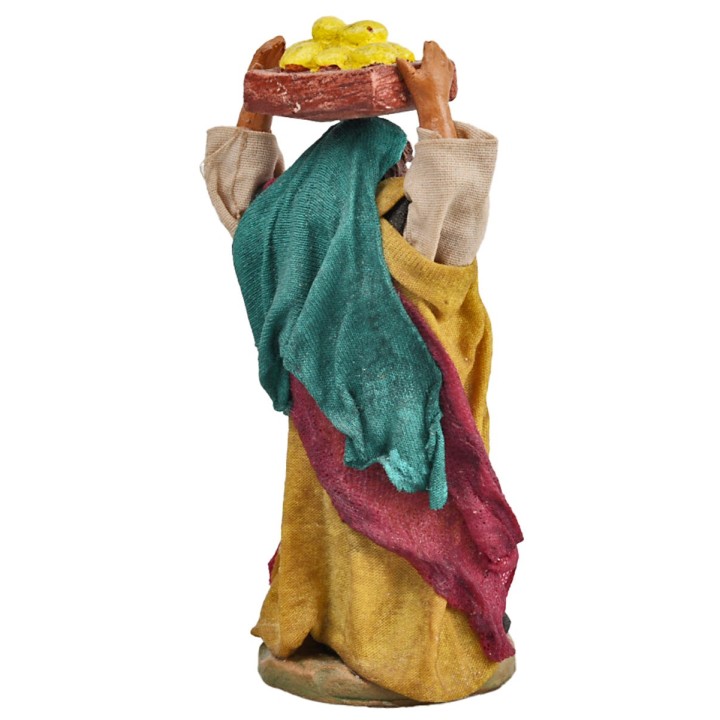 Donna con cassa di limoni serie 12 cm