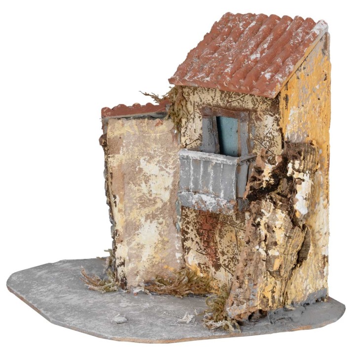 Casita de resina con balcón 20x18x18h