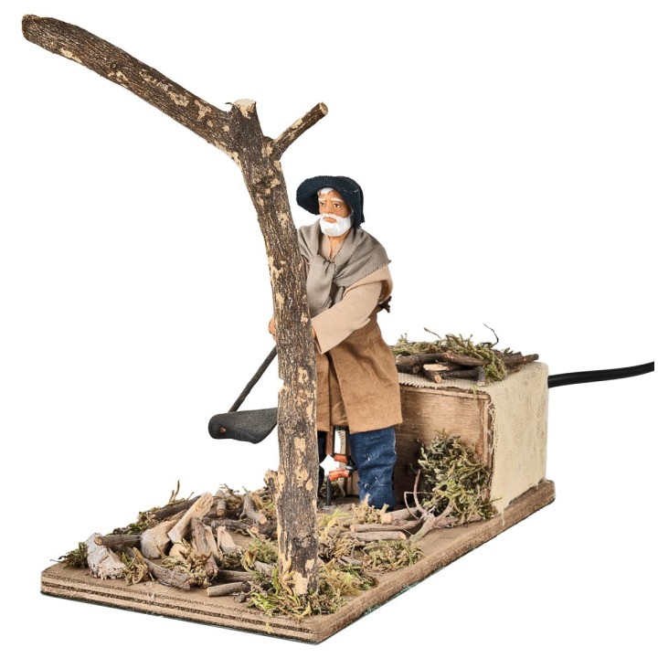 Lumberjack cutting tree in movement 12 cm