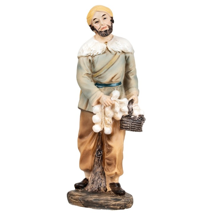 Man with garlic bunches 15 cm in resin