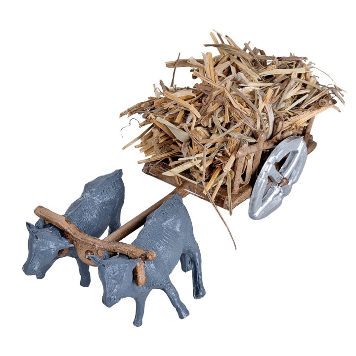 Cart with oxen loaded with straw cm 3x4.7x4 h