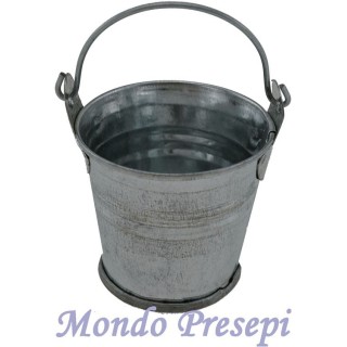 Bucket cm 4