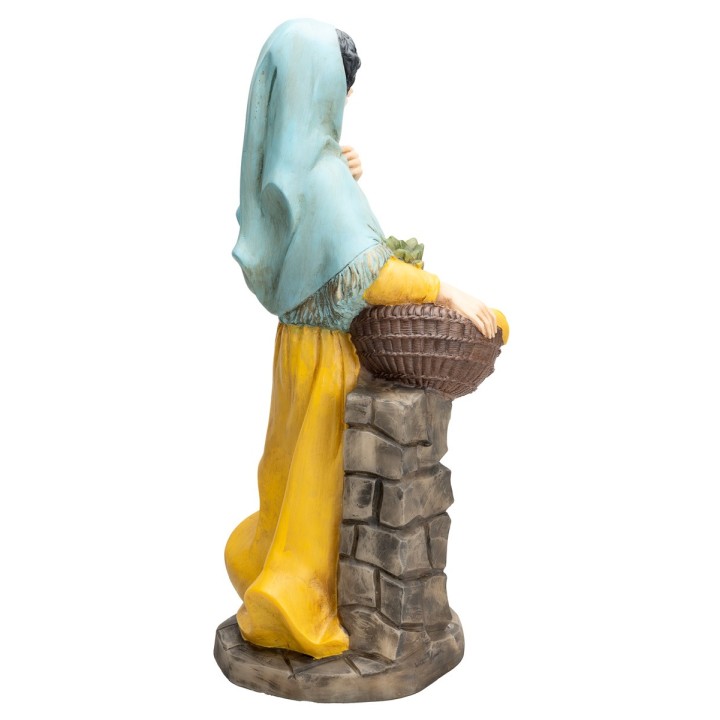 Woman with Euromarchi basket 45 cm
